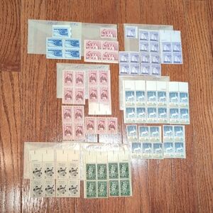 USPS 3 Cent Stamp Bundle 1957 - 1958 76 Stamps